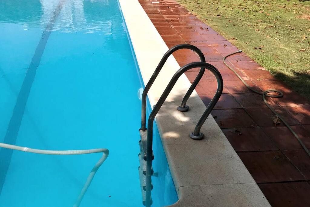 Sagrado Corazon - Chalet Con Piscina, A 25M Playa サンルーカル・デ・バラメダ エクステリア 写真